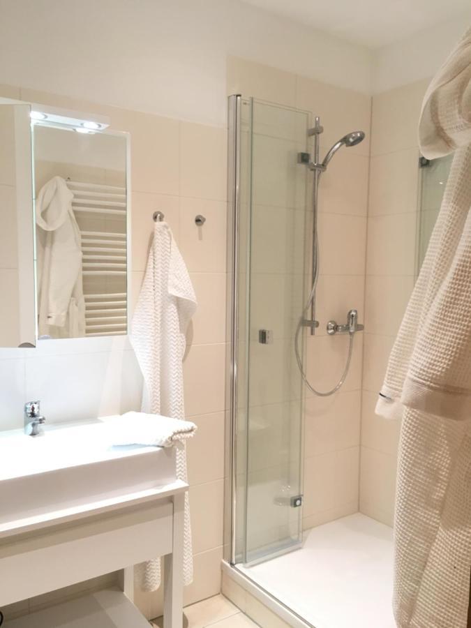 Apartments Am Park Naumburg  Ngoại thất bức ảnh
